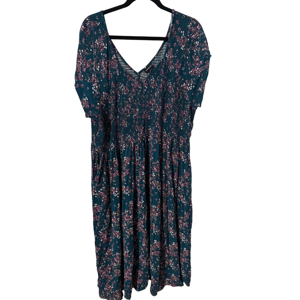 Torrid Teal Floral Short Sleeve Smocked Dress Plus Size 4